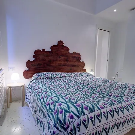 Lejlighed Guggenheim Next 10pax, Aircond, Wifi
